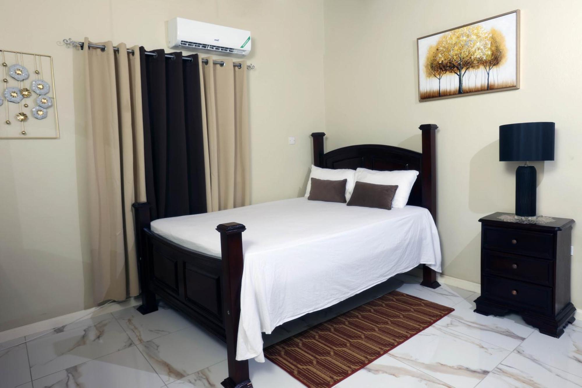 Spacious Luxury 3 Bed Rooms In Kingston Extérieur photo