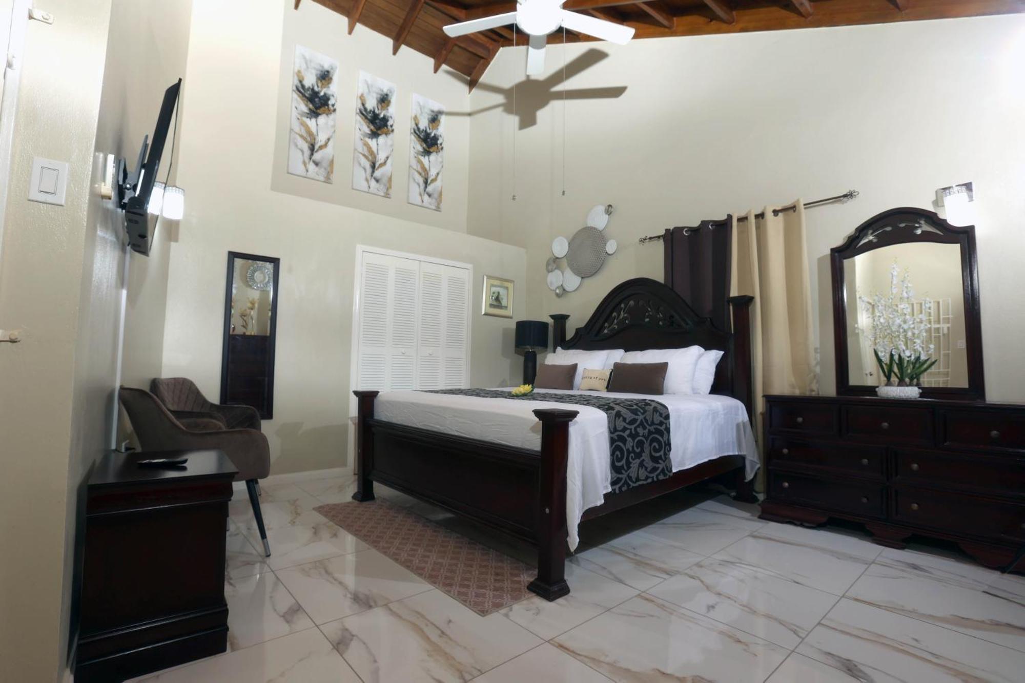 Spacious Luxury 3 Bed Rooms In Kingston Extérieur photo